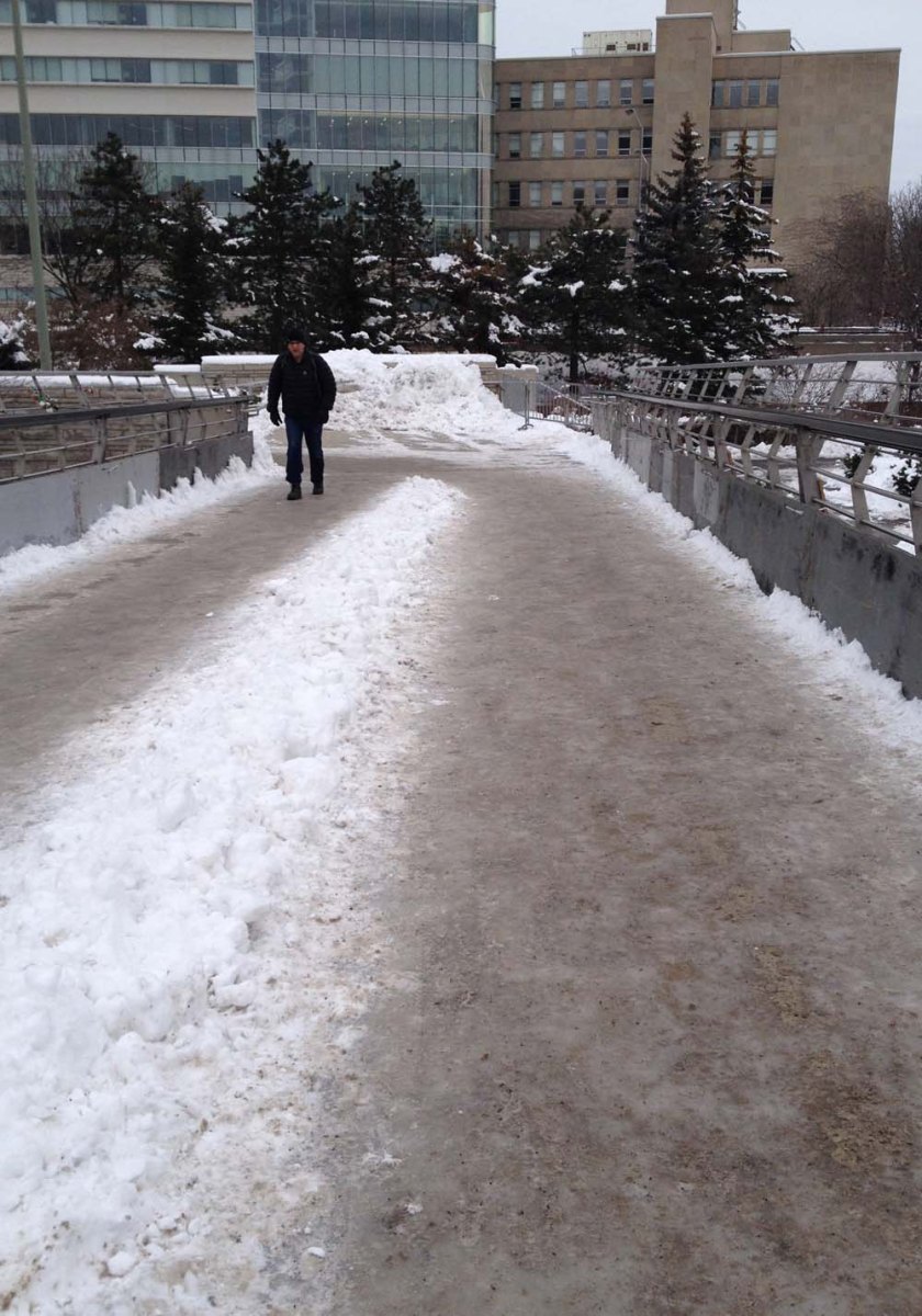 Bridge over the canal at the end of Somerset