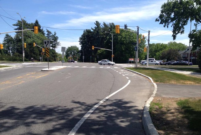 Lights at Island Park Drive & Carling Ave