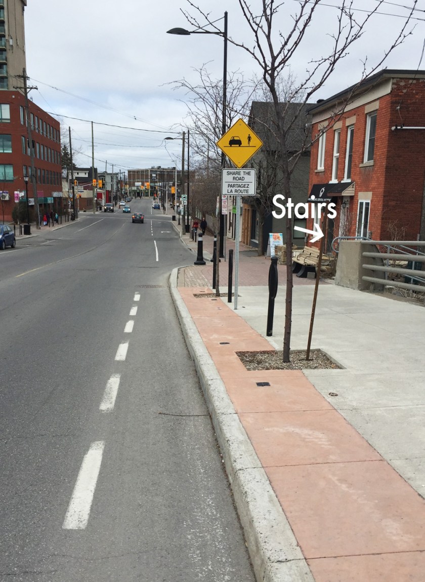 End of bike lane at north end of Somerset bridge over the OTrain