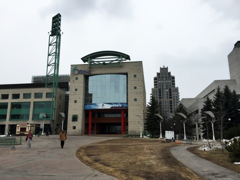 Path to the right of City Hall plaza through to Cartier St