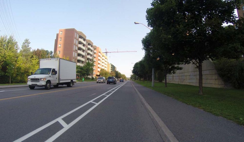 Bike lane along St Laurent Boulevard