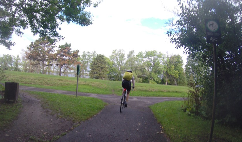 Access path off Skead 